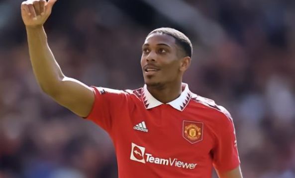 球队留下一 球队留下一